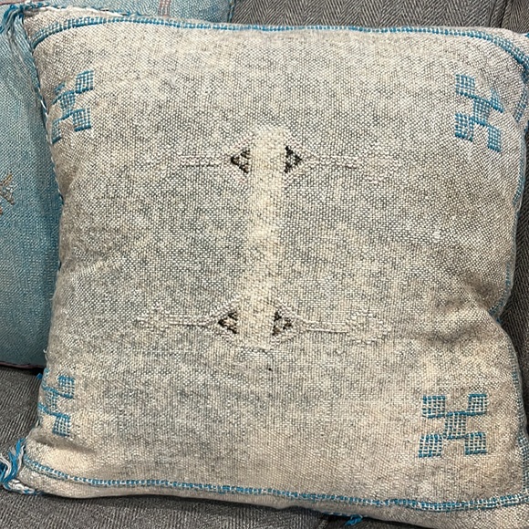 Turkish kilim pillow - Picture 2 of 4